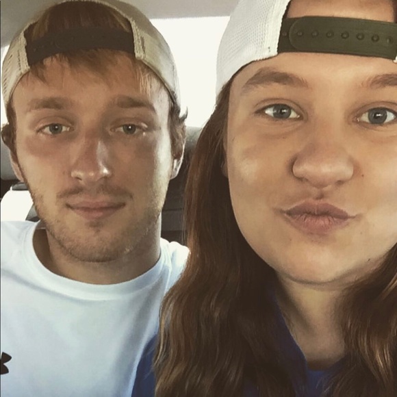 Meet your Posher, Kayla - Picture 1 of 1